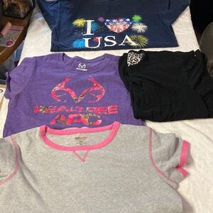 Gildan Heavy Cotton Navy Blue T-Shirt with White Label